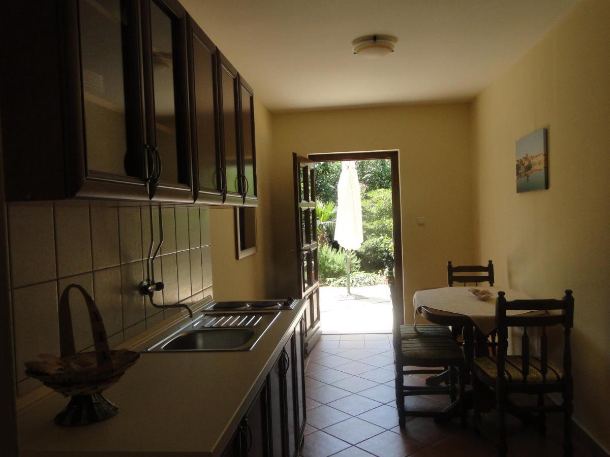 Villa Agava Vrboska Luaran gambar